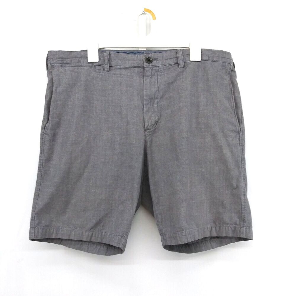 Banana Republic Chino Shorts Mens Size 38 Gray Mid Rise Straight Casual